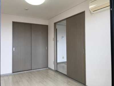 【内装】 | ミルキーウェイ | 南洋室