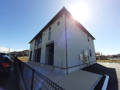 【外観】 | アドラブール・コートⅧ | 外観は落ち着いています