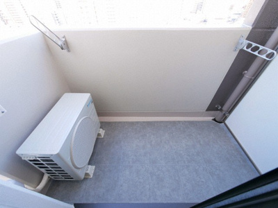 【バルコニー】 | MT空堀 | お洗濯にも便利なバルコニー付き