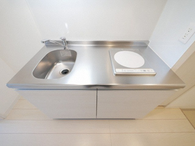 【キッチン】 | MT空堀 | コンパクトなキッチンで掃除もラクラク