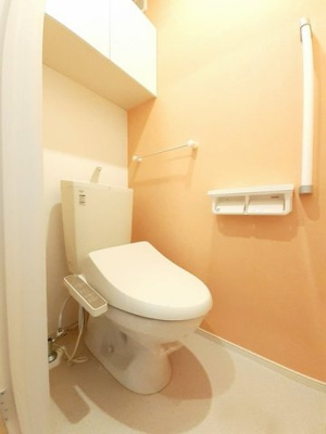 【トイレ】 | ルミナーレ | ゆったりとした空間のトイレです