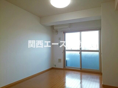 【寝室】 | ウィステリア