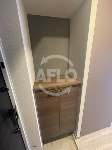 レジュールアッシュアーバンフローの玄関|レジュールアッシュアーバンフロー　玄関