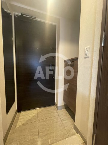 レジュールアッシュアーバンフローの玄関|レジュールアッシュアーバンフロー　玄関