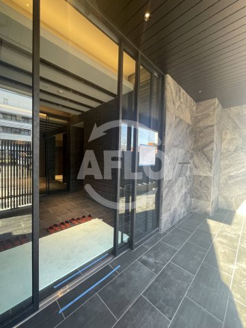 レジュールアッシュアーバンフローのエントランス|レジュールアッシュアーバンフロー　エントランス