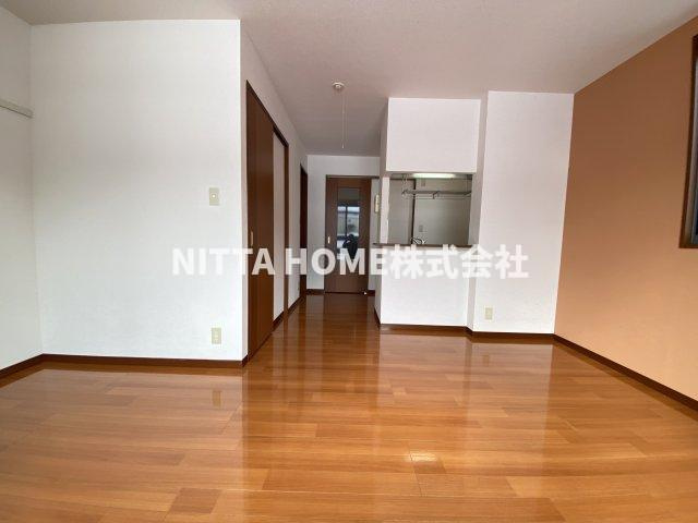 クラージュの寝室|フローリングの室内で使い勝手もＧＯＯＤ♪