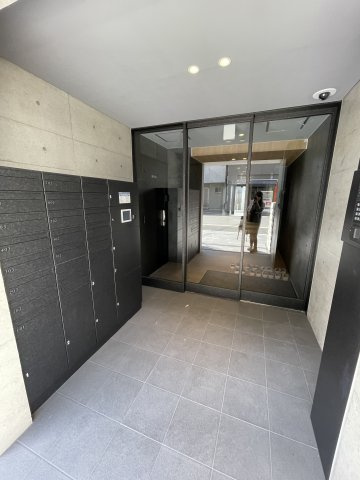 Urbex Tenrokuのエントランス