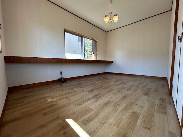 宇佐美みのりの村　温泉付き戸建て3LDKの洋室|カウンターが付いた洋室