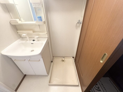 【洗面所】 | アンバサダーヒルズ Ｃ | 洗濯機置場