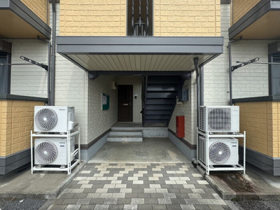 【エントランス】 | アンバサダーヒルズ Ｃ | エントランス