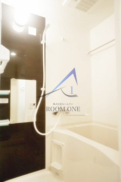 b’CASA Rの浴室|お風呂です。