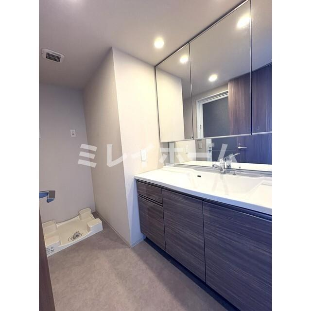 ザ・ガーデンズ大田多摩川の独立洗面台