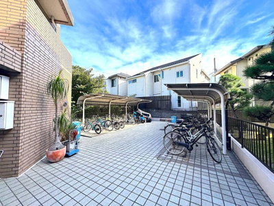 【駐輪場】 | 中銀茅ケ崎マンシオン【新規リフォーム済物件/132㎡超・３LDK/専用駐車場確保】