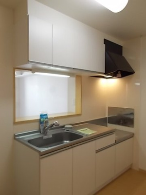 【キッチン】 | ソレイユ弐番館 | きれいなキッチンです