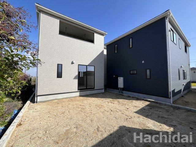 高浜市小池町第4　新築住宅＜3号棟＞の外観|日当りの良い南向きの土地に室内と外を繋げる、お庭も魅力。