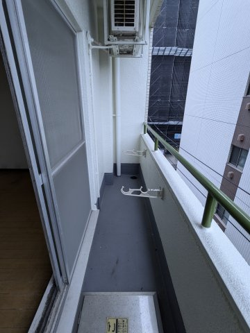 パレドール千駄木のバルコニー