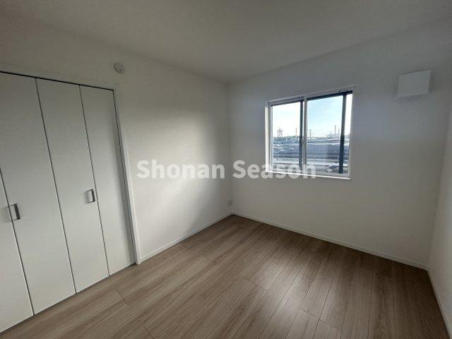 【洋室】 | ウレタン吹抜断熱で断熱性の高いお住まいです！