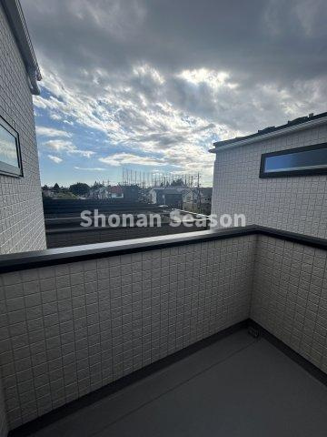 【バルコニー】 | バルコニーには２カ所あるので、ベランダ菜園なども楽しめそうですね♪