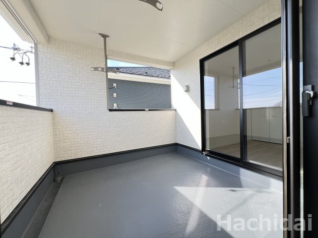 高浜市小池町第4　新築住宅＜1号棟＞のバルコニー|日当りのよい南向きインナーバルコニーです。