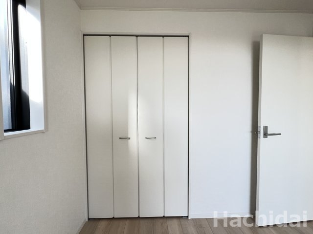 高浜市小池町第4　新築住宅＜1号棟＞の収納|7.5帖洋室クローゼット