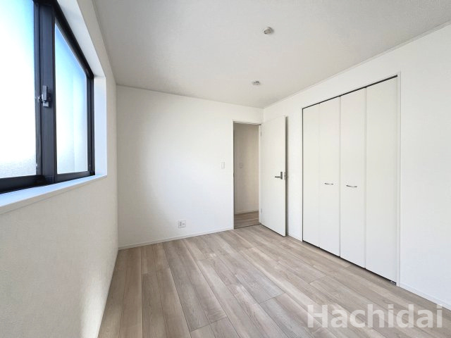 高浜市小池町第4　新築住宅＜1号棟＞の洋室|南側6.5帖洋室