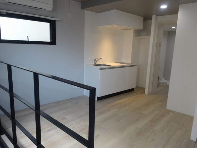 グランパークス本郷の居間・リビング