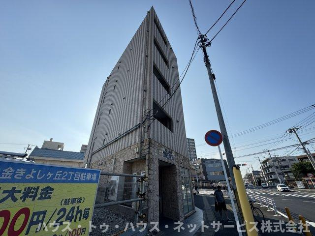 ＴＲＵＴＨ　ＣＨＡＲＭＥ