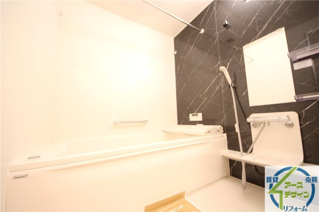 エクレール福井の浴室|※類似部屋