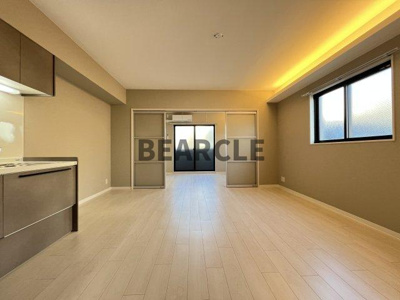 【居間・リビング】 | Roa Higashiyama