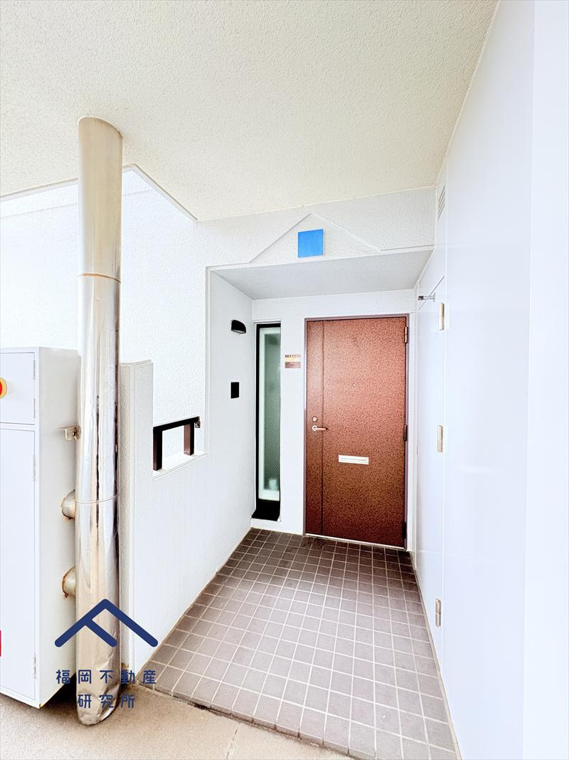 レークヒルズ野多目一番館Ａの玄関