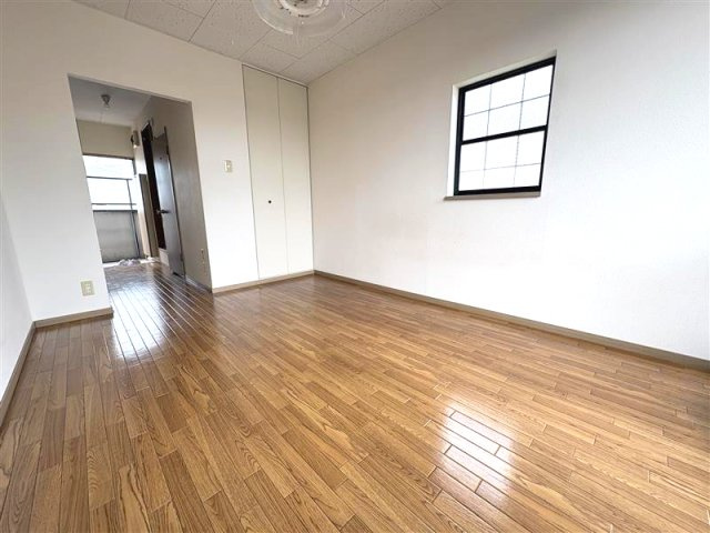 ブライトハイツの居間・リビング