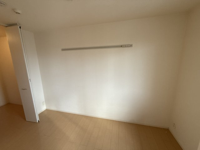 セジュール亀山　A棟の寝室