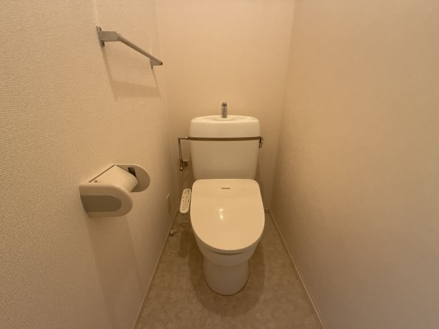 セジュール亀山　A棟のトイレ
