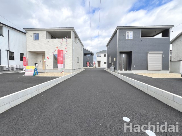 碧南市松江町第2　新築一戸建の前面道路含む現地写真