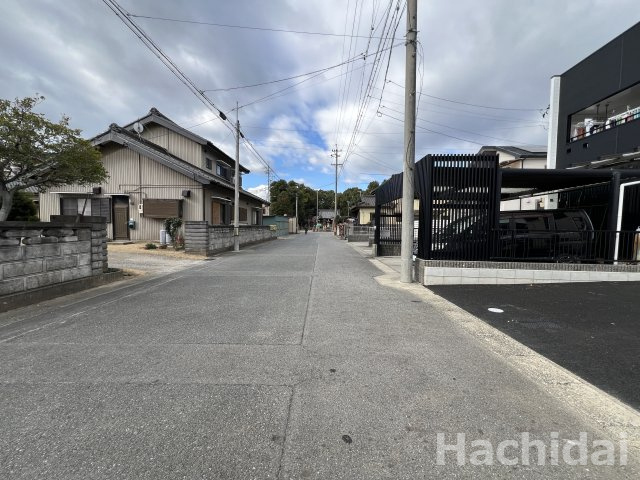 碧南市松江町第2　新築一戸建の前面道路含む現地写真