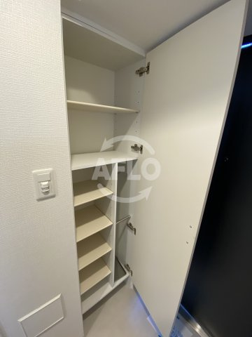 エスリード大阪梅田リュクスの収納|エスリード大阪梅田リュクス　下駄箱