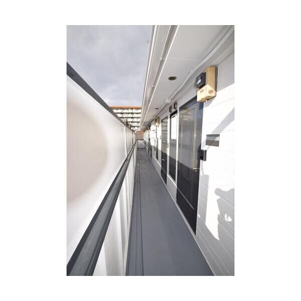 エスペランサ柴田のエントランス