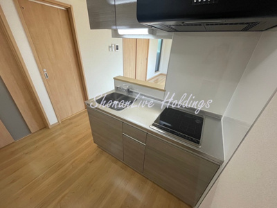 【キッチン】 | ブリリアンス根岸 | 人気のカウンターキッチン♪