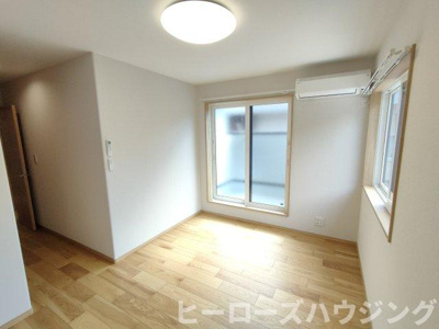 【洋室】 | ローズA