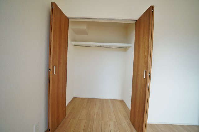 【横浜市旭区上白根2丁目43-1全2棟新築戸建て】★仲介手数料無料★（上白根北小学校・上白根北中学校）の収納