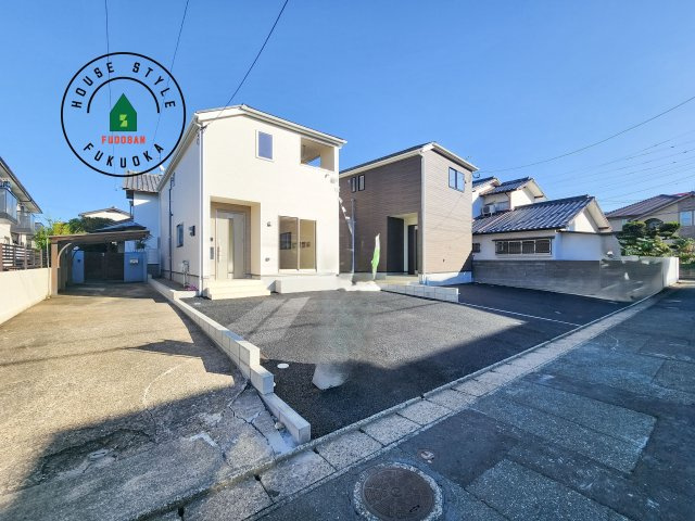 福岡市城南区干隈1丁目第4-2棟（1号棟）の前面道路含む現地写真|見学の時間などお気軽にお問い合わせ下さい。