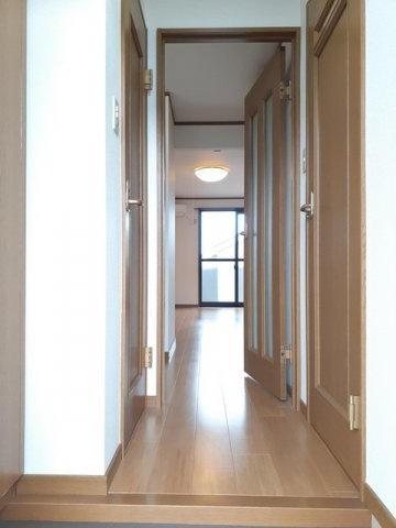【玄関】