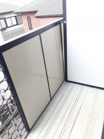 【バルコニー】