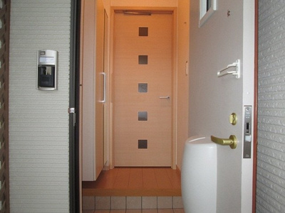 【玄関】 | ヴィラ・リバーサイド | 毎日通る玄関はこちらです