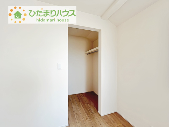 【収納】 | 取手市台宿1丁目　新築戸建　3号棟 | ハンガーパイプ付でお洋服の出し入れもラクラクです！