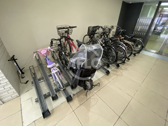 サクシード南森町のその他共用部分|サクシード南森町　駐輪場