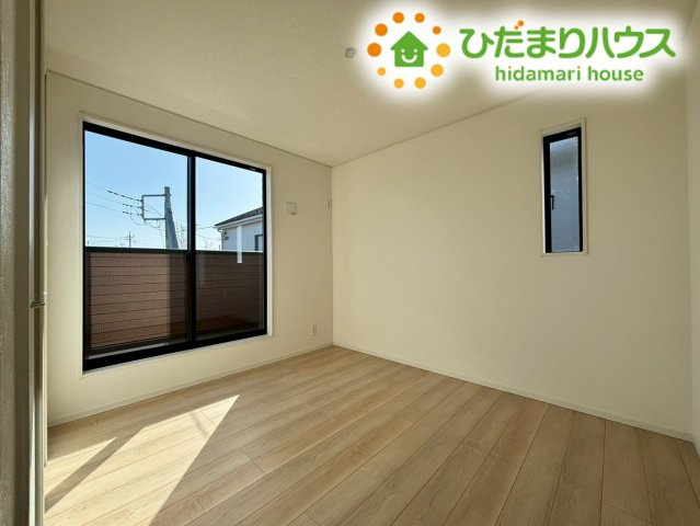 鴻巣市筑波第5　新築戸建　クレイドル04の洋室|2階洋室：5.7帖