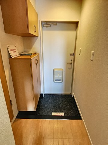 Slow Hand 弐番館の玄関