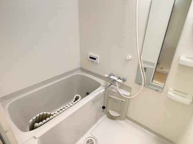 Slow Hand 弐番館の浴室