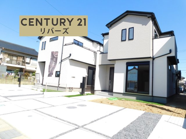 北名古屋市六ツ師女夫越の新築一戸建の前面道路含む現地写真|☆２号棟☆　ラスト３棟！！いつでもご案内出来ます♪（お問合せ当日、平日、水曜、夜間もＯＫ）　敷地４１．２３坪！　駐車並列３台ＯＫ　全居室南向き！　広々ＬＤＫ約１８．０帖♪　大型パントリー完備